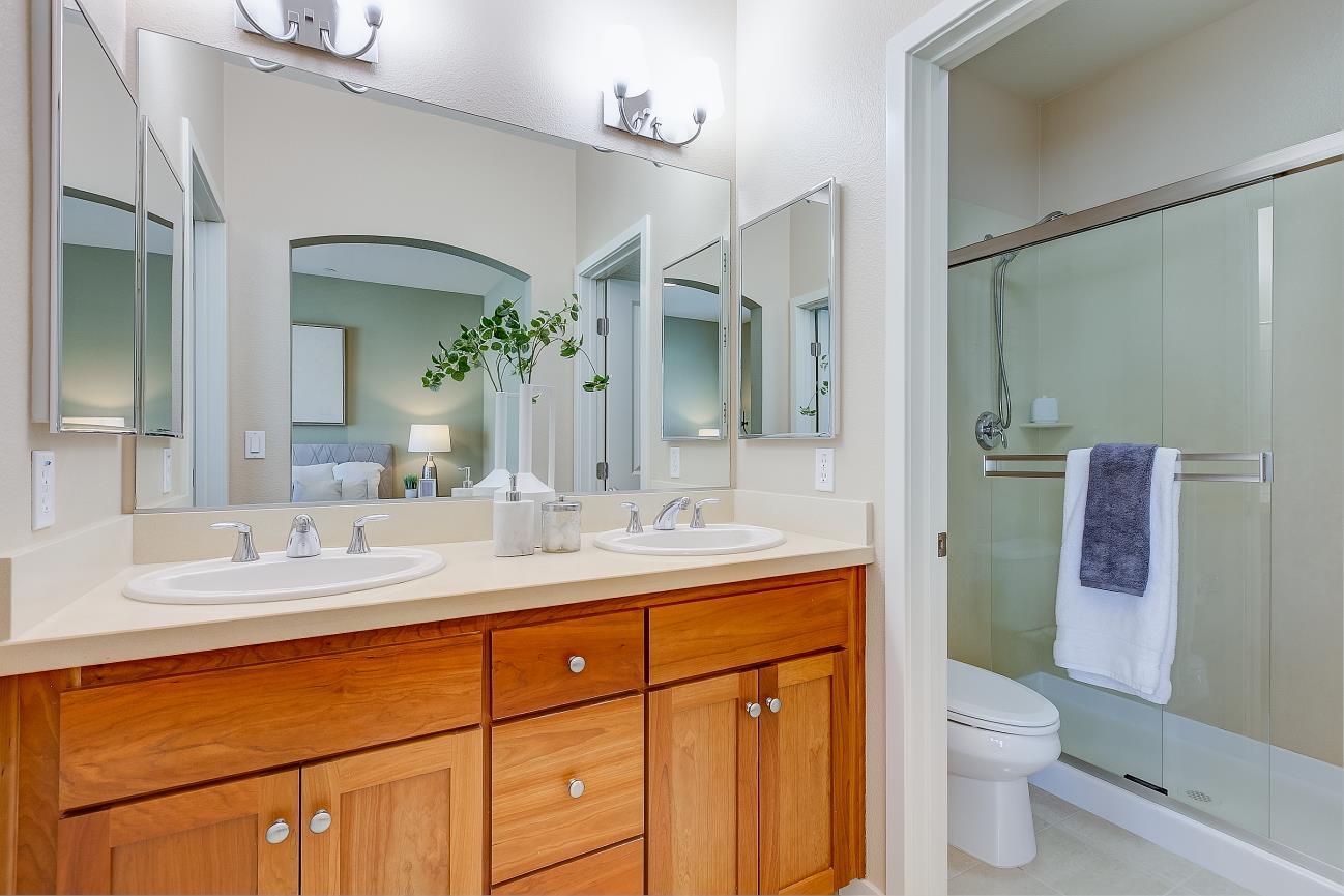 Detail Gallery Image 25 of 40 For 1908 Newbury Dr, Mountain View,  CA 94043 - 4 Beds | 3/1 Baths