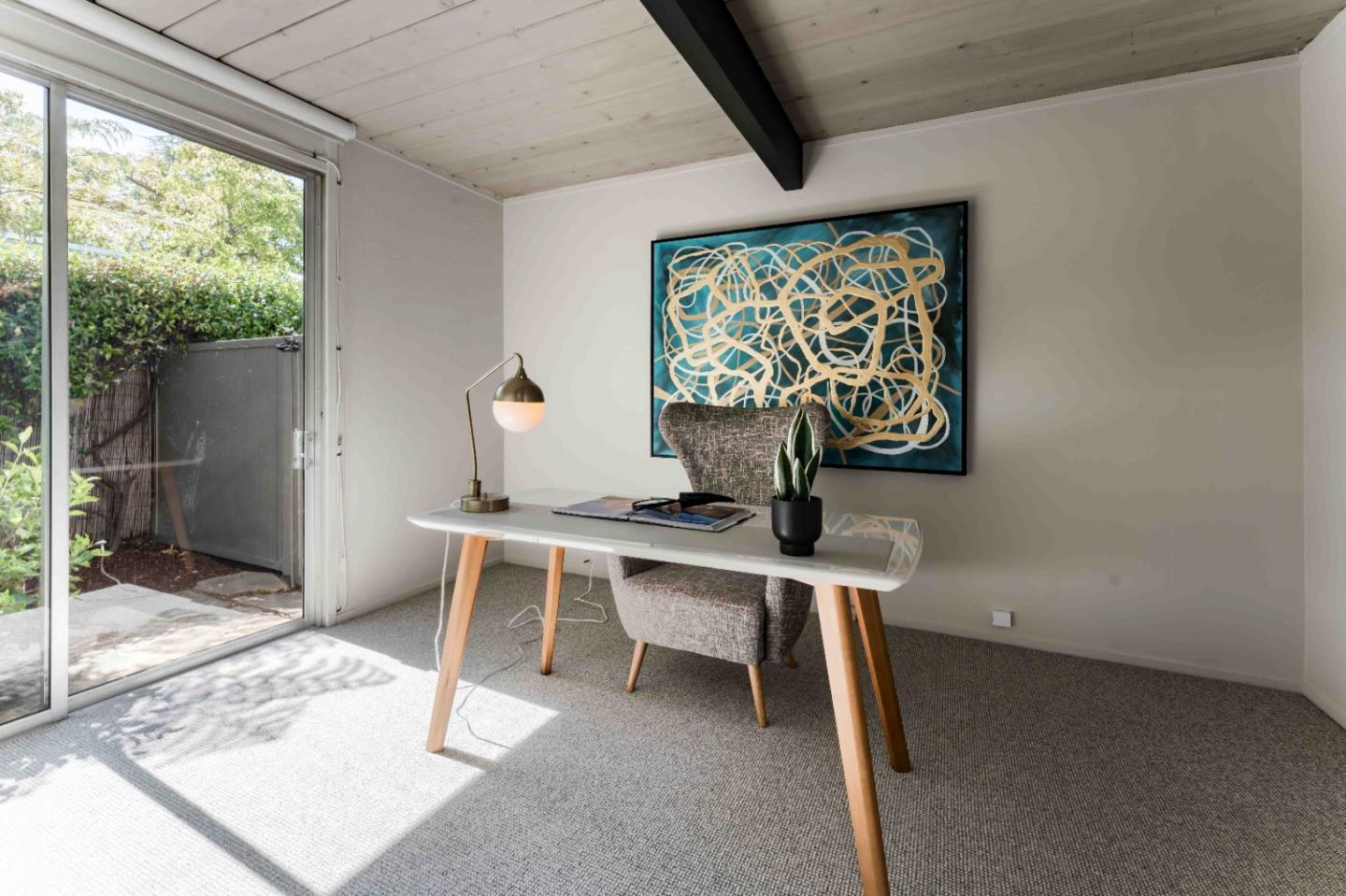 Detail Gallery Image 17 of 26 For 779 Holly Oak Dr, Palo Alto,  CA 94303 - 4 Beds | 2 Baths