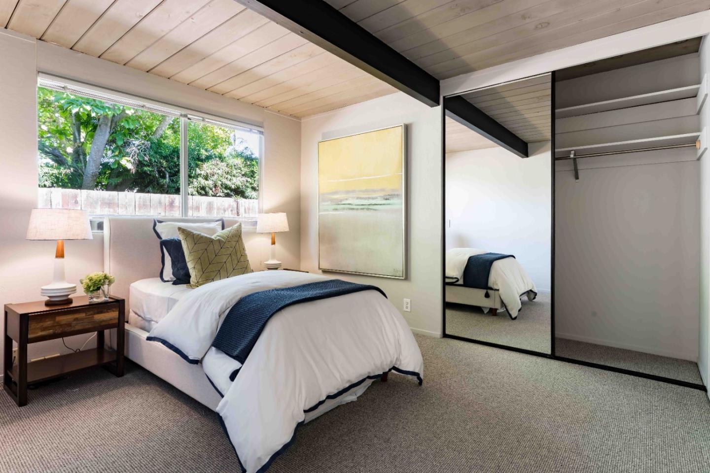Detail Gallery Image 19 of 26 For 779 Holly Oak Dr, Palo Alto,  CA 94303 - 4 Beds | 2 Baths