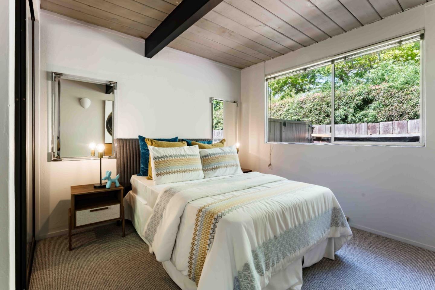Detail Gallery Image 21 of 26 For 779 Holly Oak Dr, Palo Alto,  CA 94303 - 4 Beds | 2 Baths