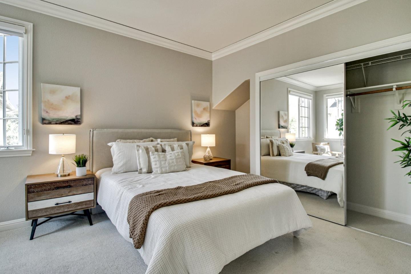 Detail Gallery Image 18 of 28 For 147 Fremont Ave, Los Altos,  CA 94022 - 3 Beds | 2/1 Baths