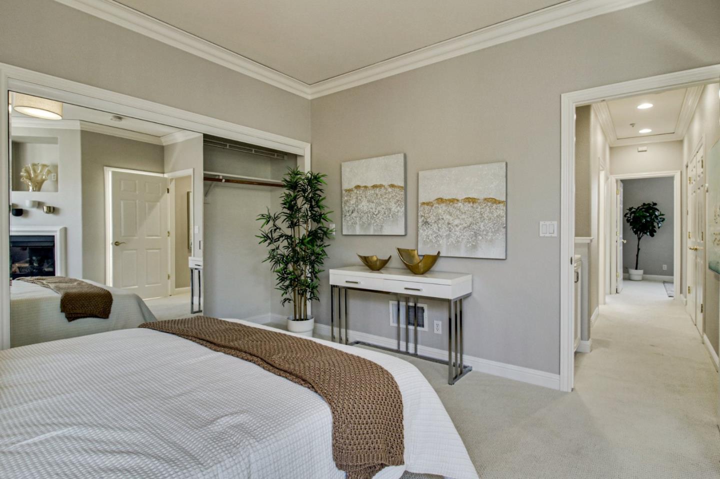 Detail Gallery Image 19 of 28 For 147 Fremont Ave, Los Altos,  CA 94022 - 3 Beds | 2/1 Baths