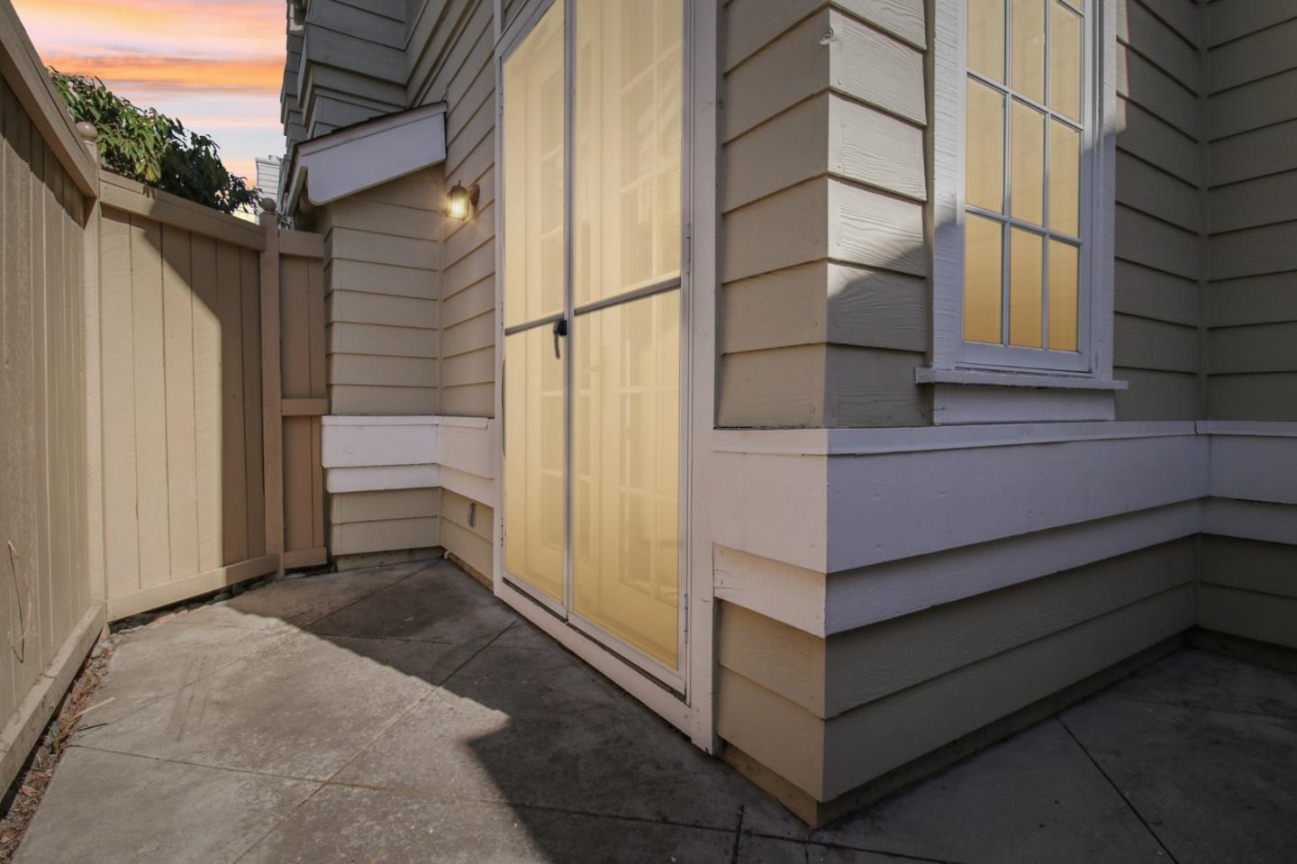 Detail Gallery Image 25 of 28 For 147 Fremont Ave, Los Altos,  CA 94022 - 3 Beds | 2/1 Baths