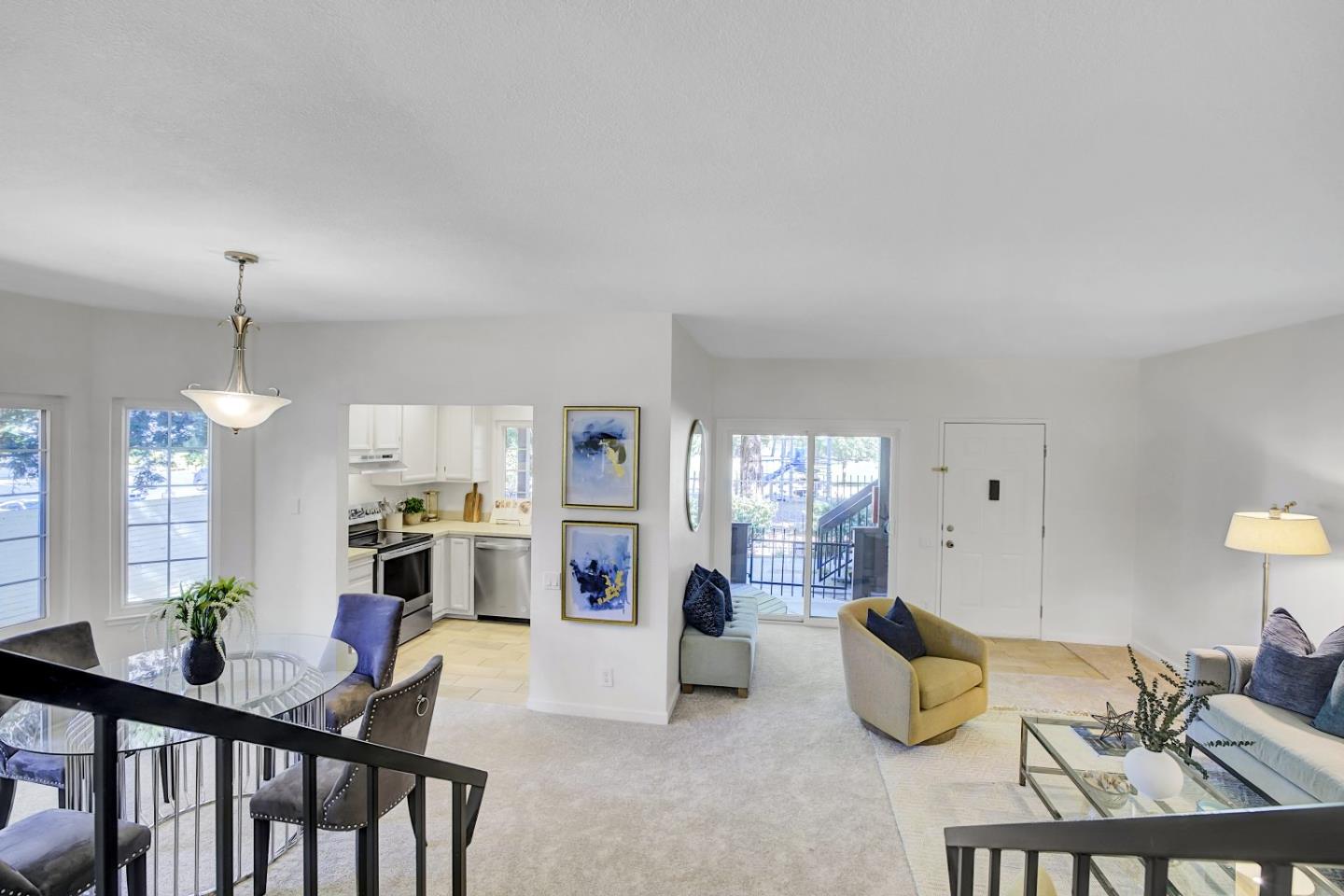 Detail Gallery Image 7 of 37 For 442 Costa Mesa Ter #D,  Sunnyvale,  CA 94085 - 3 Beds | 2 Baths