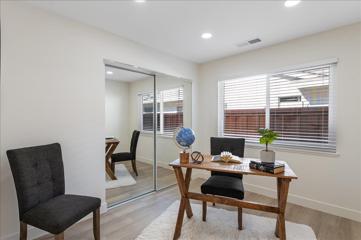 Detail Gallery Image 11 of 28 For 4873 Little Branham Ln, San Jose,  CA 95124 - 4 Beds | 2 Baths