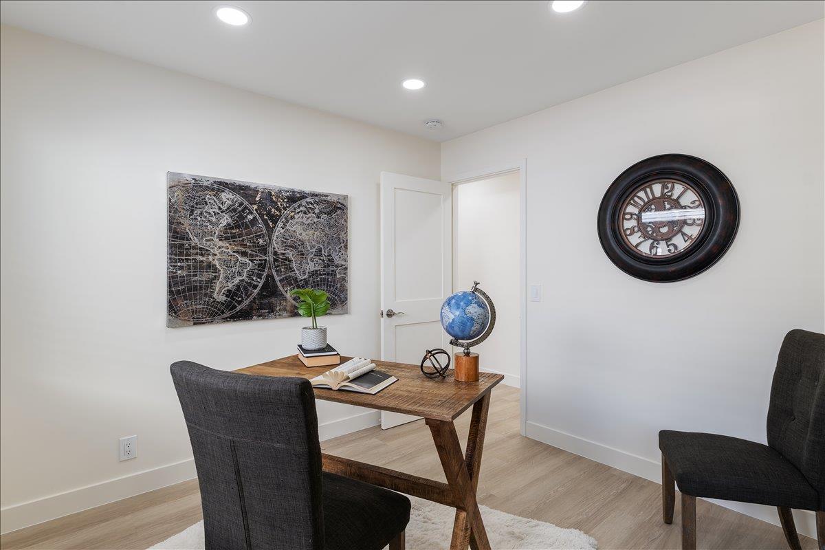 Detail Gallery Image 12 of 28 For 4873 Little Branham Ln, San Jose,  CA 95124 - 4 Beds | 2 Baths