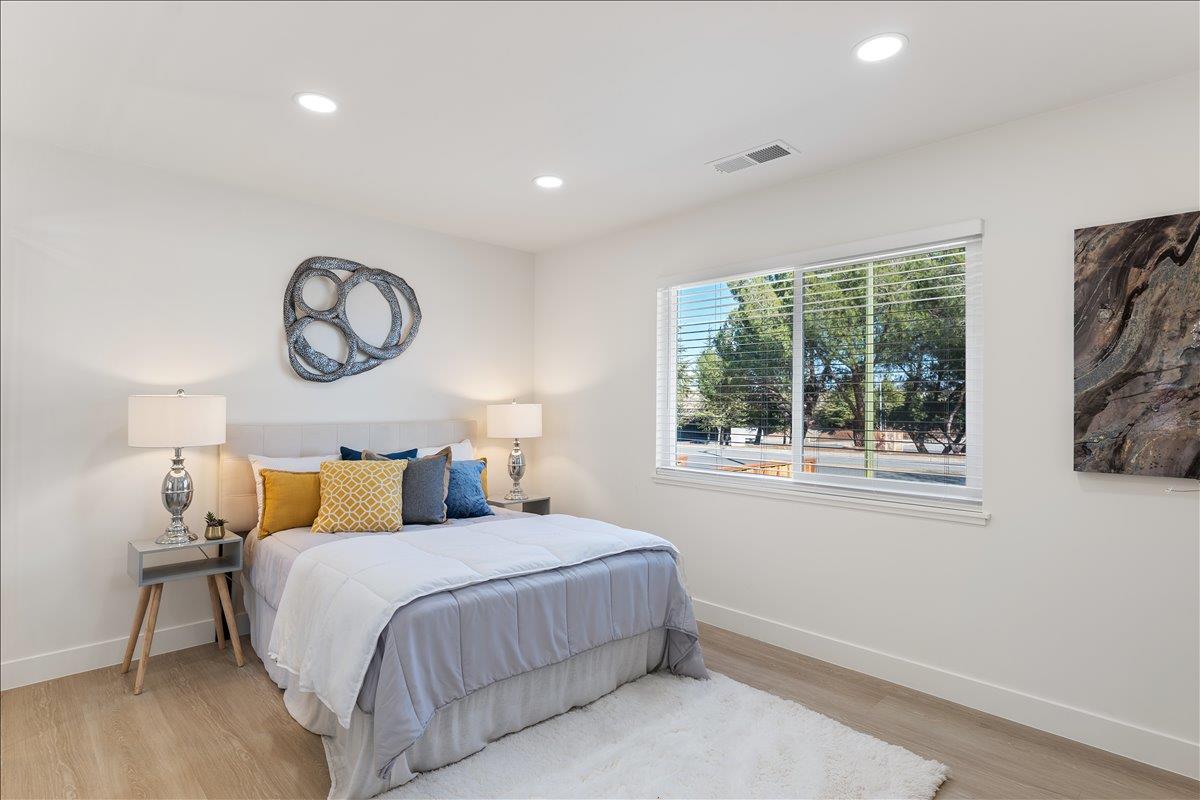 Detail Gallery Image 15 of 28 For 4873 Little Branham Ln, San Jose,  CA 95124 - 4 Beds | 2 Baths