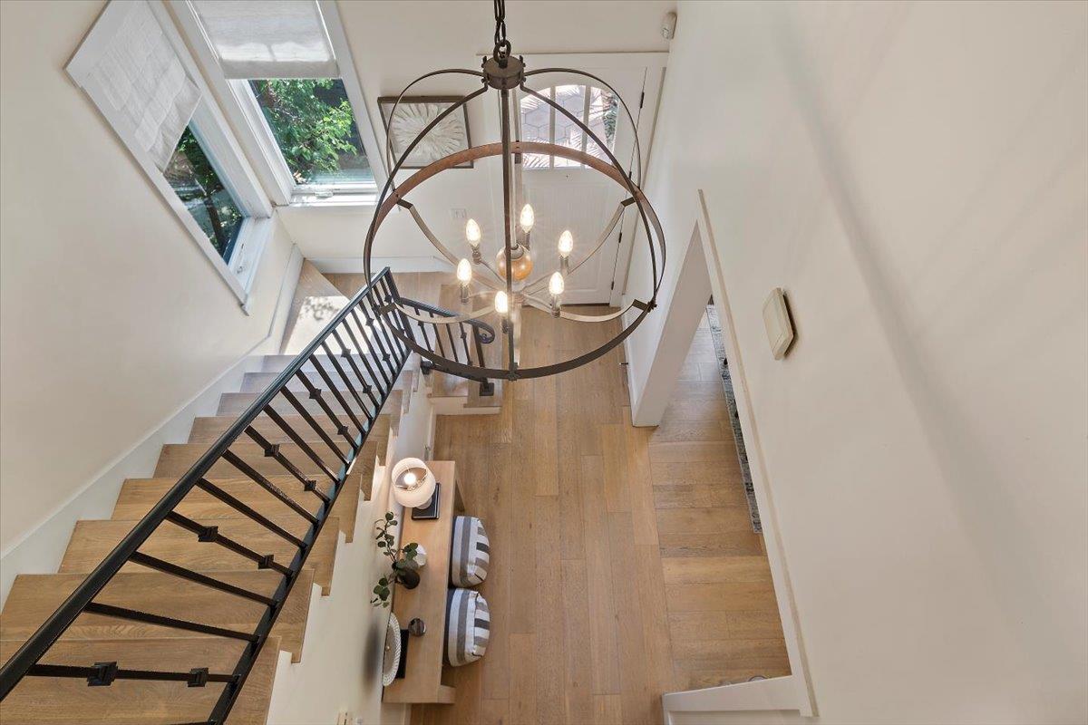 Detail Gallery Image 23 of 49 For 900 Roble Ave, Menlo Park,  CA 94025 - 3 Beds | 2/1 Baths