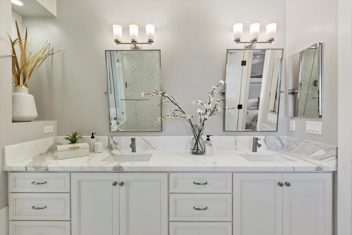 Detail Gallery Image 32 of 49 For 900 Roble Ave, Menlo Park,  CA 94025 - 3 Beds | 2/1 Baths