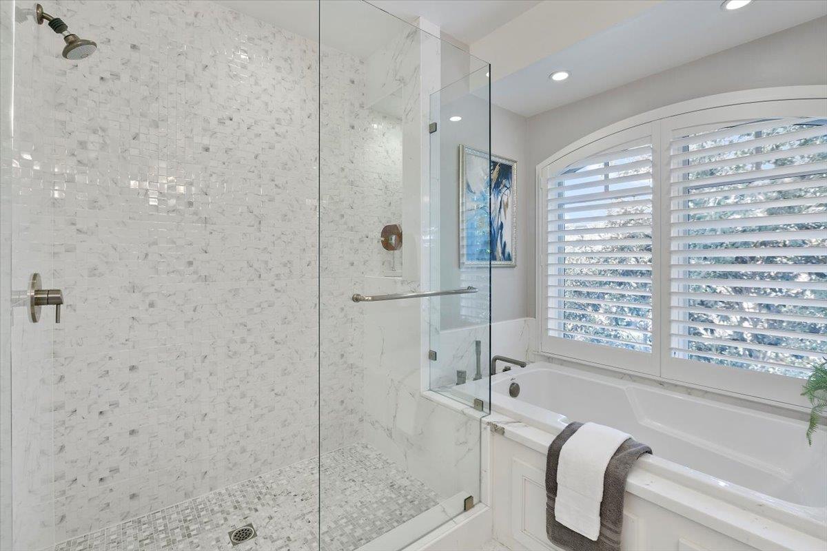 Detail Gallery Image 33 of 49 For 900 Roble Ave, Menlo Park,  CA 94025 - 3 Beds | 2/1 Baths