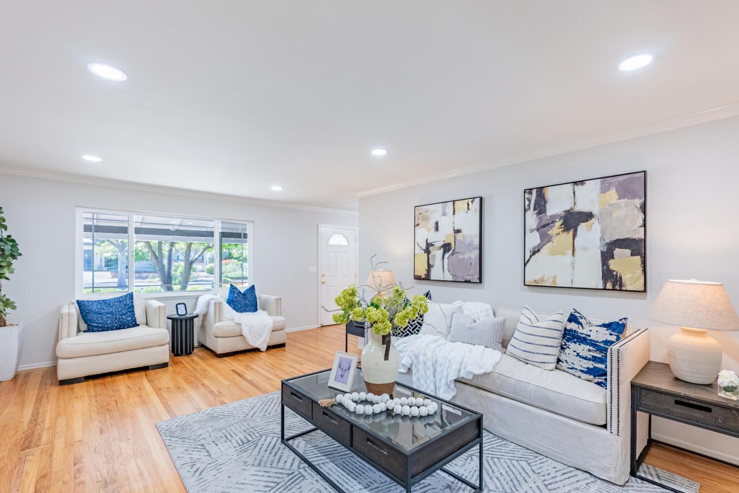 Detail Gallery Image 10 of 42 For 1514 Samedra St, Sunnyvale,  CA 94087 - 4 Beds | 2 Baths