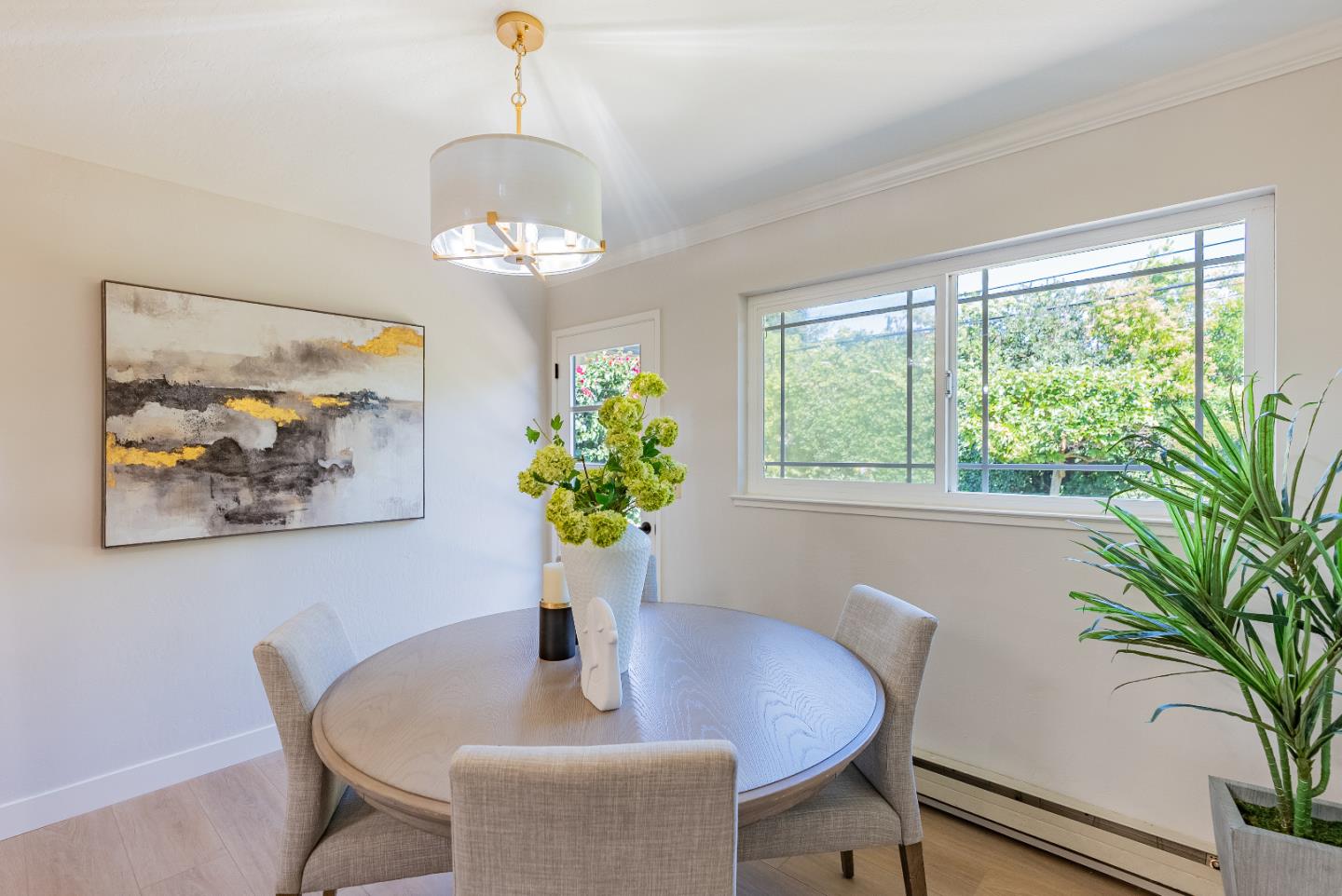 Detail Gallery Image 15 of 42 For 1514 Samedra St, Sunnyvale,  CA 94087 - 4 Beds | 2 Baths
