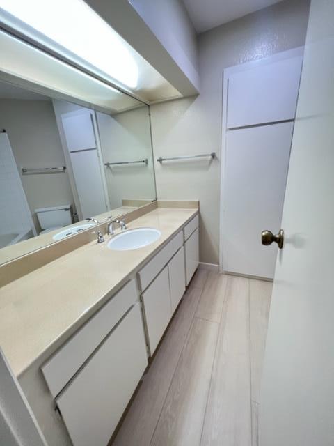 Detail Gallery Image 10 of 17 For 999 W Evelyn Ter #43,  Sunnyvale,  CA 94086 - 1 Beds | 1 Baths