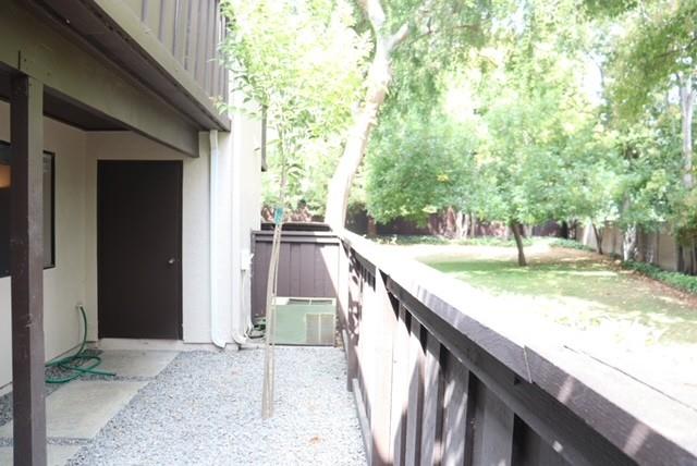 Detail Gallery Image 15 of 17 For 999 W Evelyn Ter #43,  Sunnyvale,  CA 94086 - 1 Beds | 1 Baths