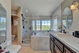 Detail Gallery Image 12 of 21 For 530 Payne Rd, San Juan Bautista,  CA 95045 - 5 Beds | 4/1 Baths