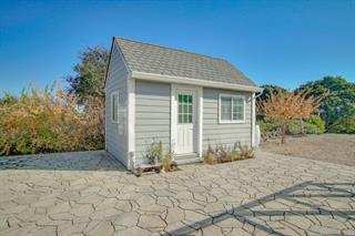 Detail Gallery Image 13 of 21 For 530 Payne Rd, San Juan Bautista,  CA 95045 - 5 Beds | 4/1 Baths