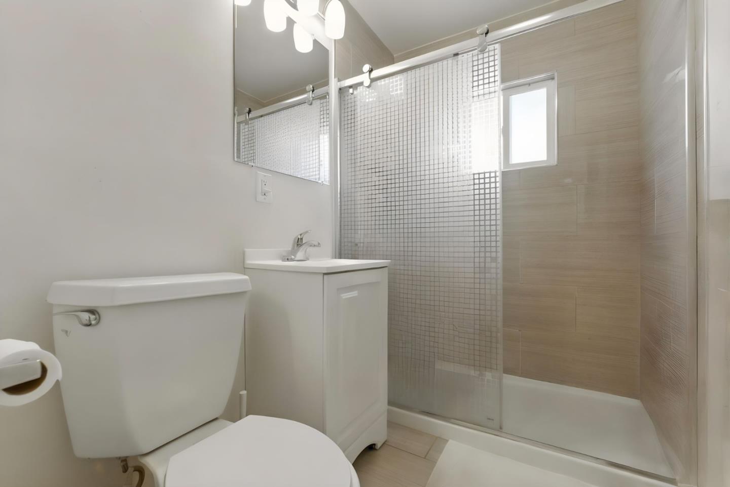 Detail Gallery Image 25 of 36 For 700 Mariposa Ave, Mountain View,  CA 94041 - – Beds | – Baths