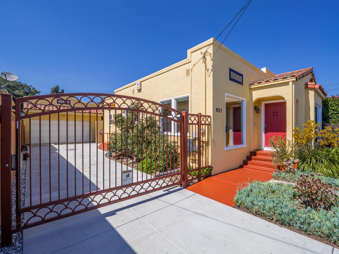 Detail Gallery Image 11 of 15 For 621 Oregon Street, Watsonville,  CA 95076 - 3 Beds | 2 Baths