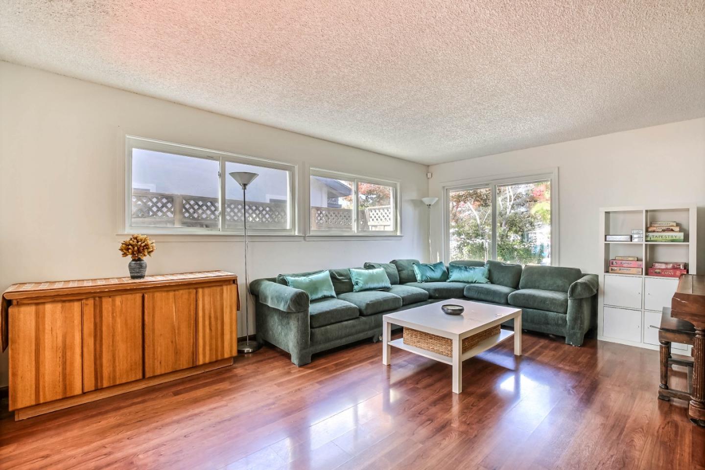 Detail Gallery Image 6 of 19 For 358 Utica Ln, San Jose,  CA 95123 - 4 Beds | 2/1 Baths