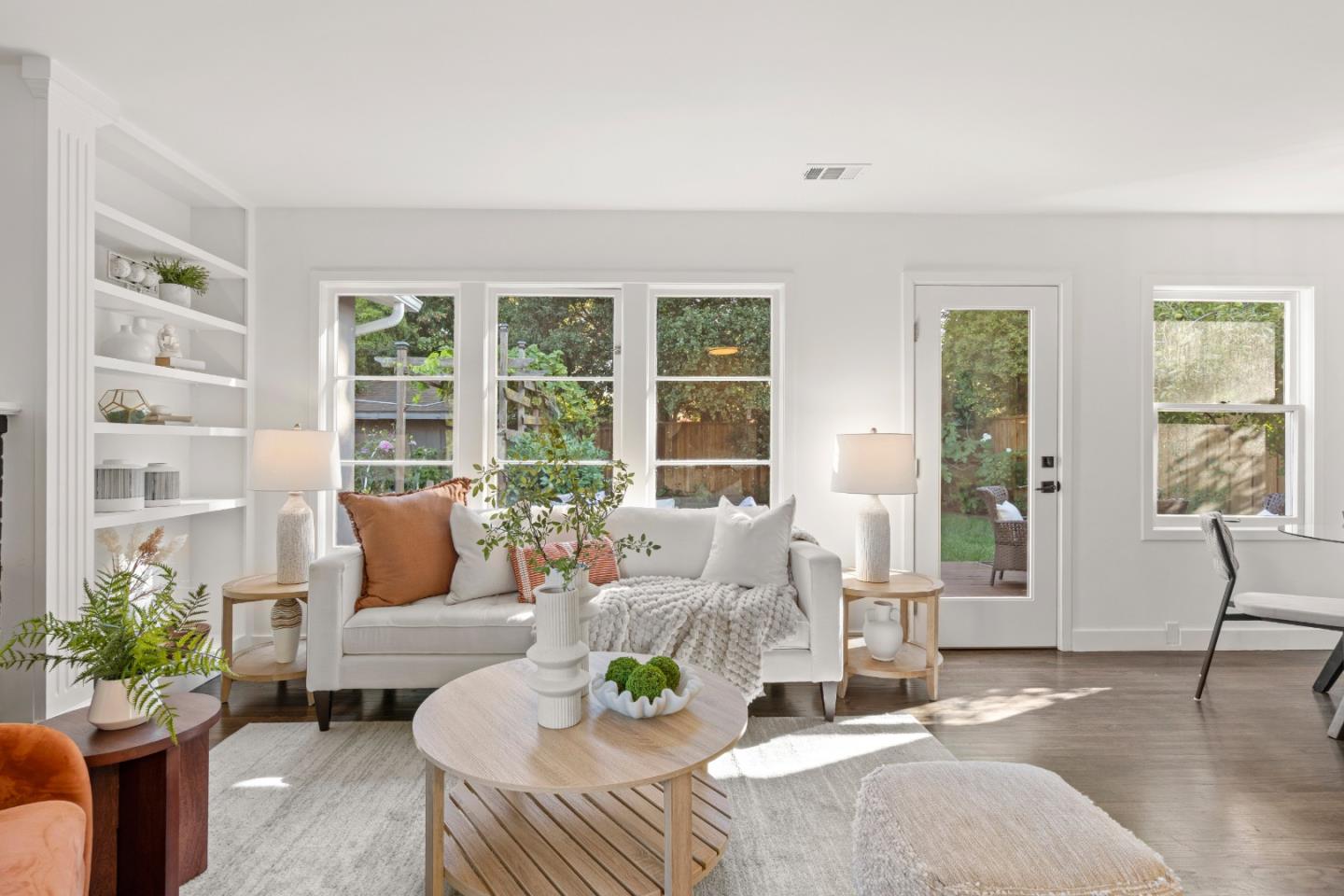 Detail Gallery Image 9 of 73 For 856 15th Ave, Menlo Park,  CA 94025 - 3 Beds | 2 Baths