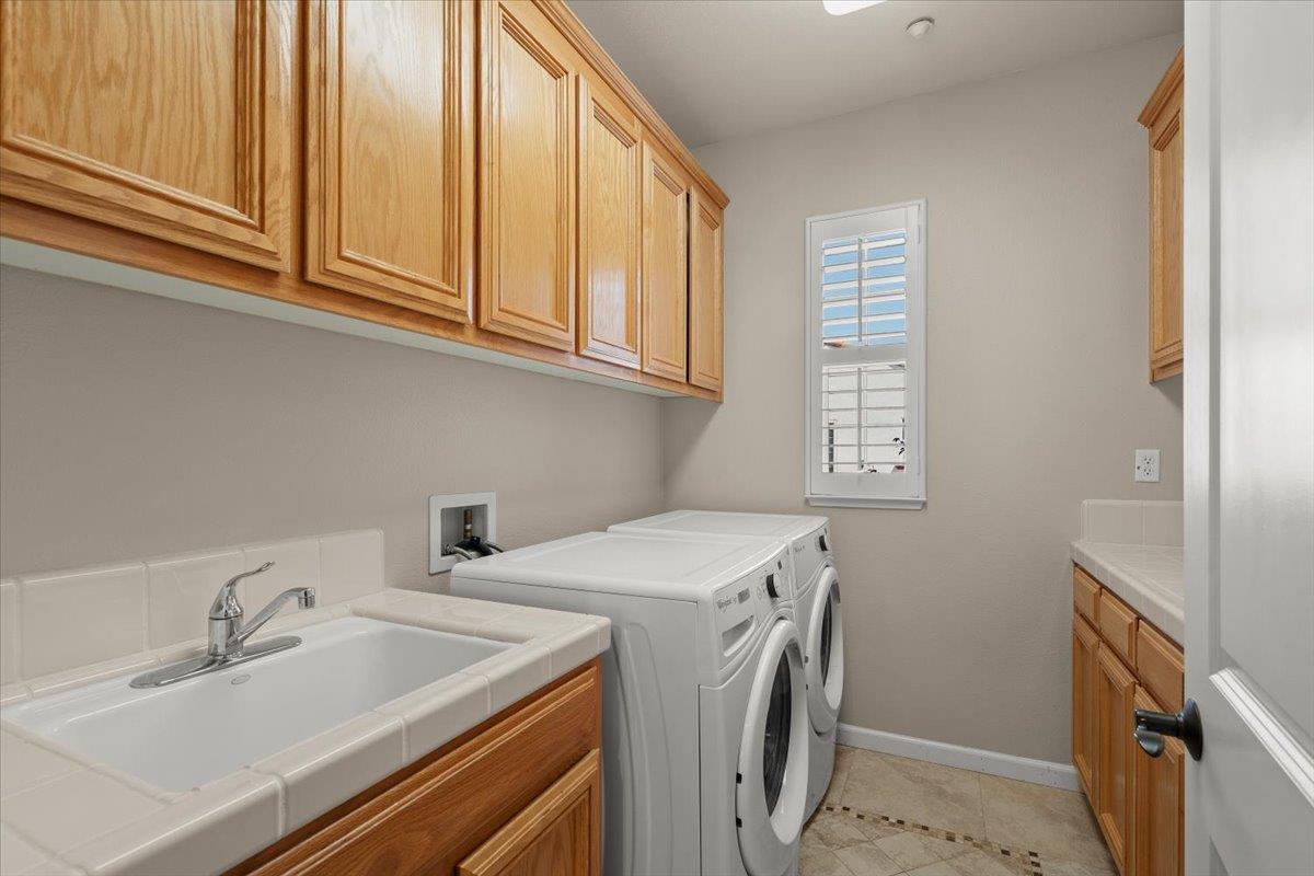 Detail Gallery Image 28 of 35 For 7532 Strath Pl, Gilroy,  CA 95020 - 4 Beds | 3 Baths