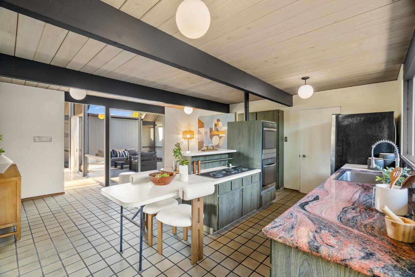 Detail Gallery Image 15 of 36 For 1339 Lennox Way, Sunnyvale,  CA 94087 - 4 Beds | 2 Baths