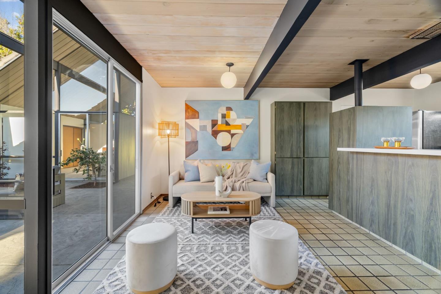Detail Gallery Image 16 of 36 For 1339 Lennox Way, Sunnyvale,  CA 94087 - 4 Beds | 2 Baths