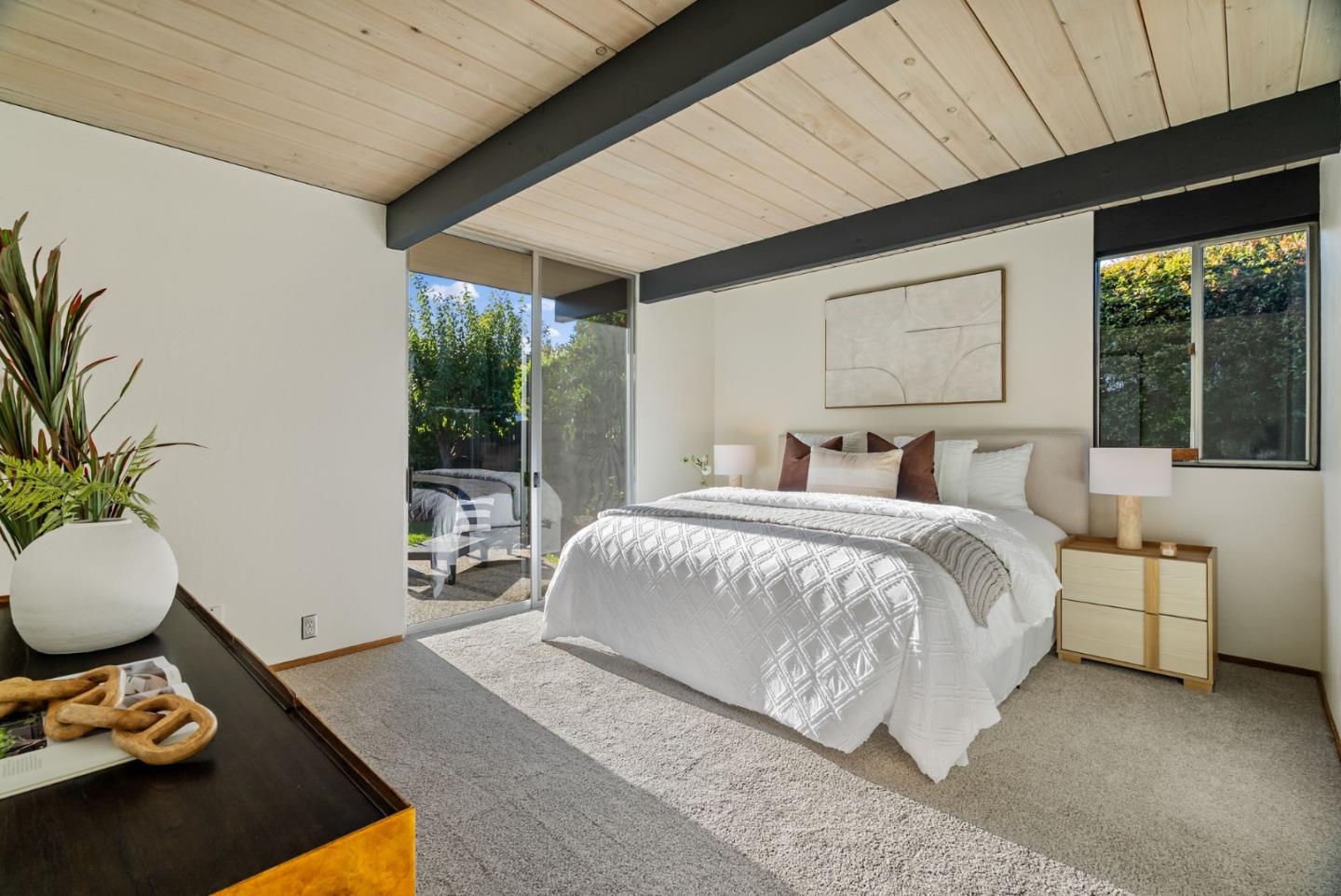 Detail Gallery Image 20 of 36 For 1339 Lennox Way, Sunnyvale,  CA 94087 - 4 Beds | 2 Baths