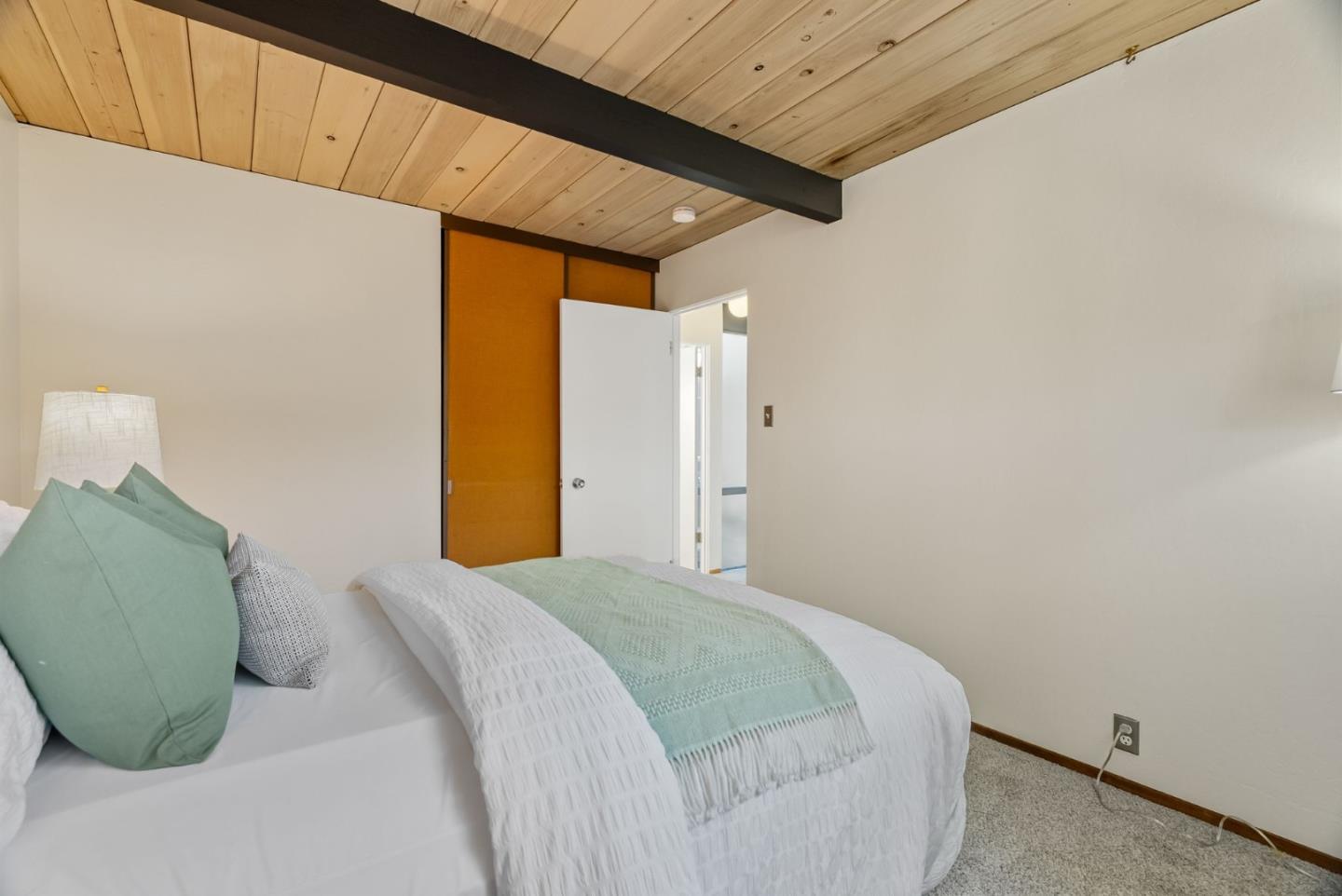 Detail Gallery Image 31 of 36 For 1339 Lennox Way, Sunnyvale,  CA 94087 - 4 Beds | 2 Baths
