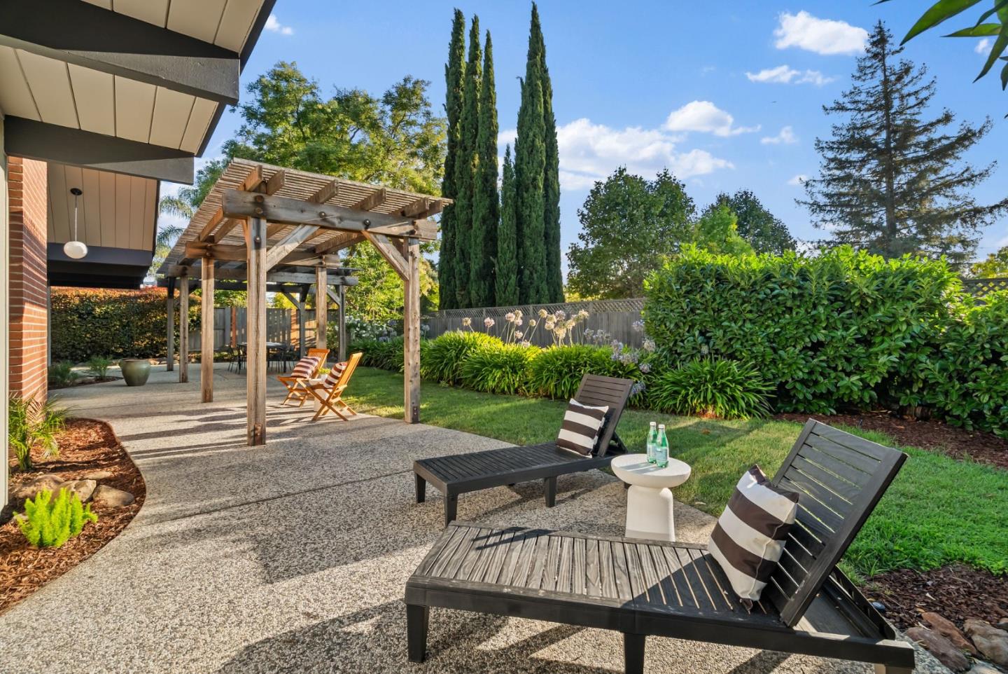 Detail Gallery Image 35 of 36 For 1339 Lennox Way, Sunnyvale,  CA 94087 - 4 Beds | 2 Baths