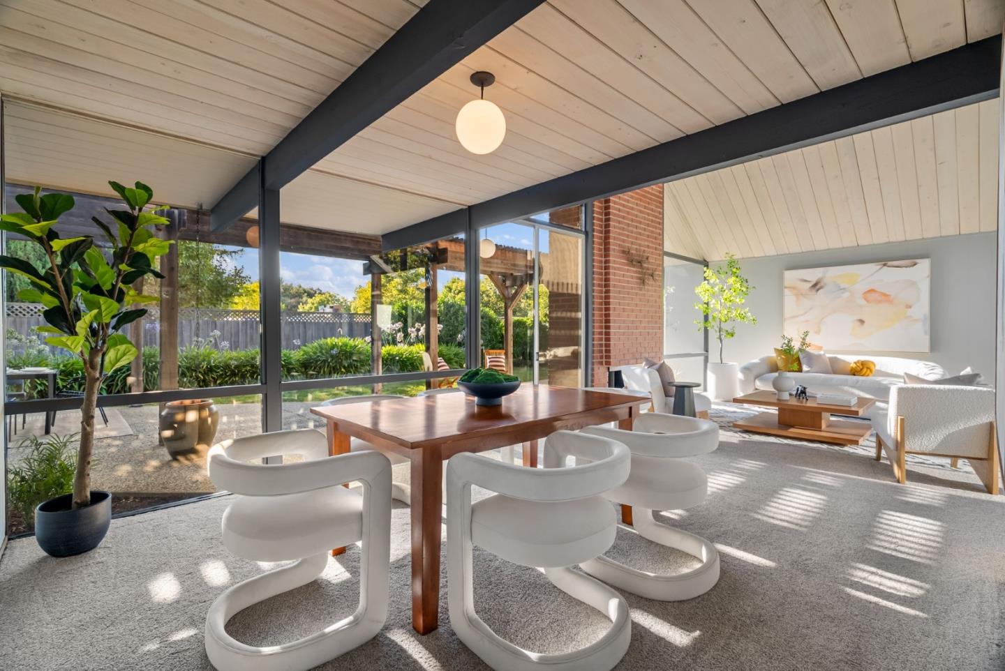 Detail Gallery Image 7 of 36 For 1339 Lennox Way, Sunnyvale,  CA 94087 - 4 Beds | 2 Baths