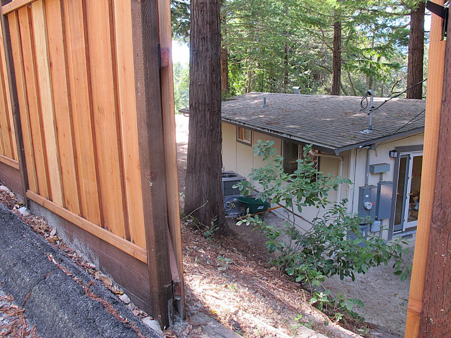 Detail Gallery Image 42 of 45 For 1025 Elsie Mae Dr, Boulder Creek,  CA 95006 - 2 Beds | 1/1 Baths