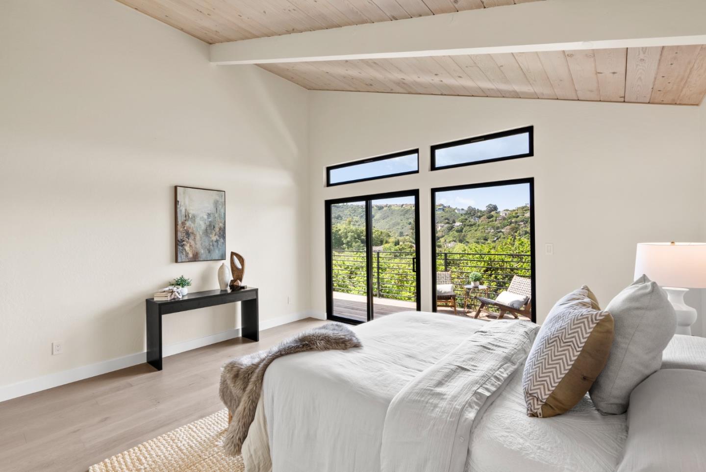 Detail Gallery Image 28 of 44 For 227 Winding Way, San Carlos,  CA 94070 - 4 Beds | 3 Baths