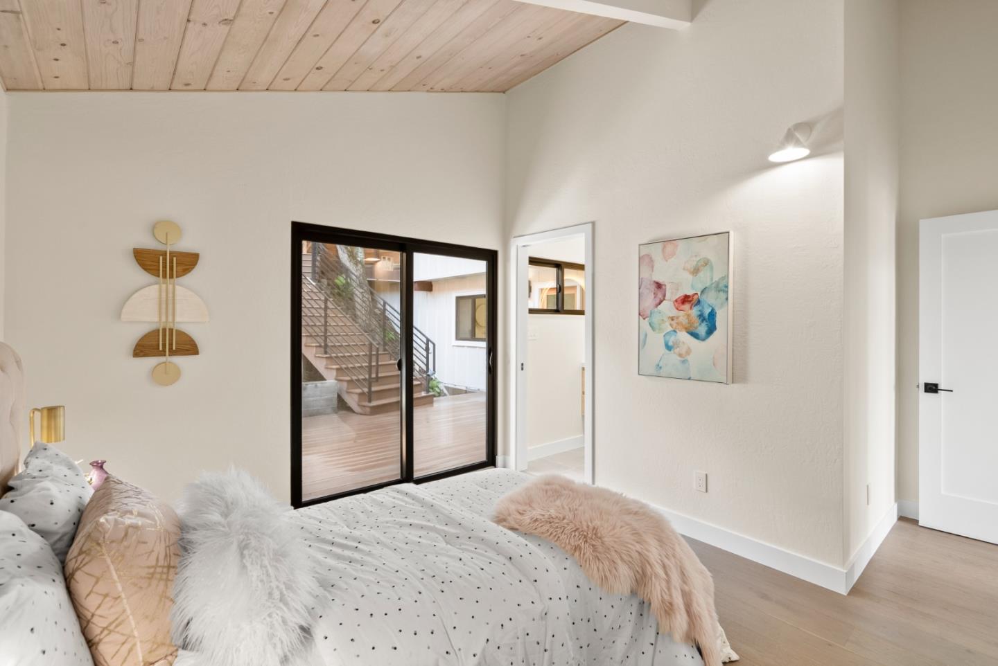Detail Gallery Image 30 of 44 For 227 Winding Way, San Carlos,  CA 94070 - 4 Beds | 3 Baths