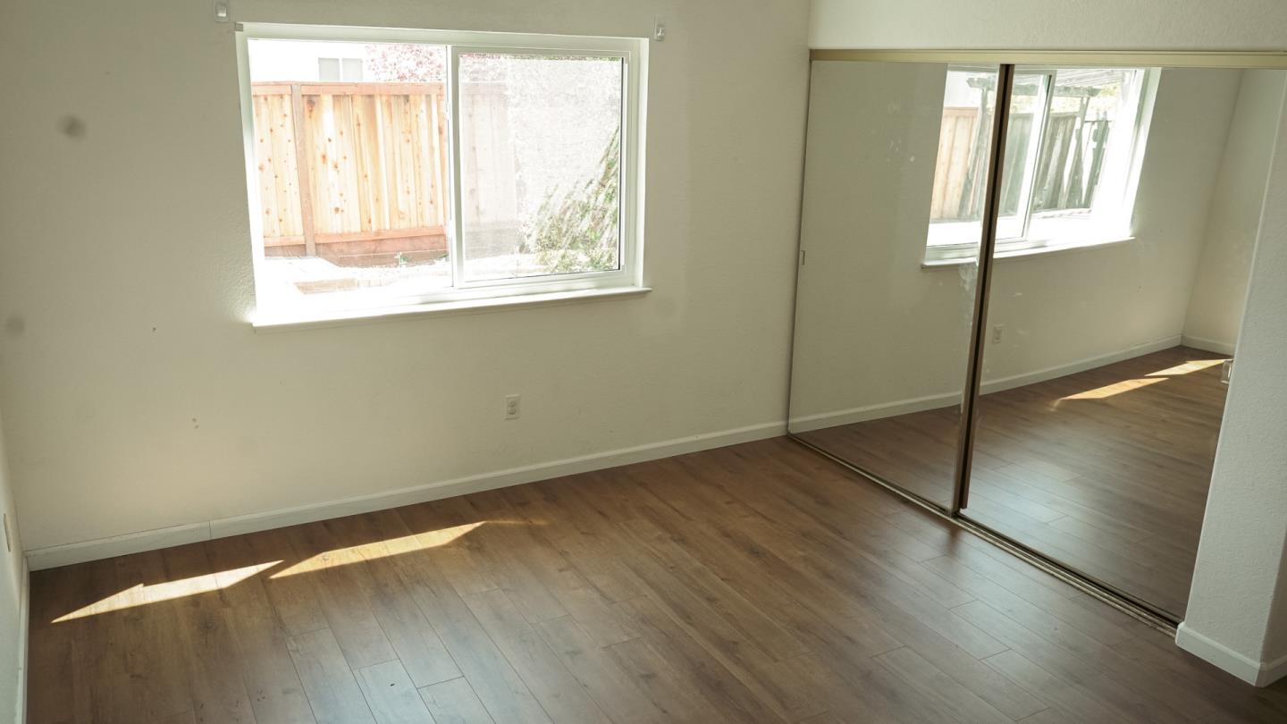 Detail Gallery Image 13 of 25 For 5486 Deer Run Dr, El Sobrante,  CA 94803 - 3 Beds | 2 Baths