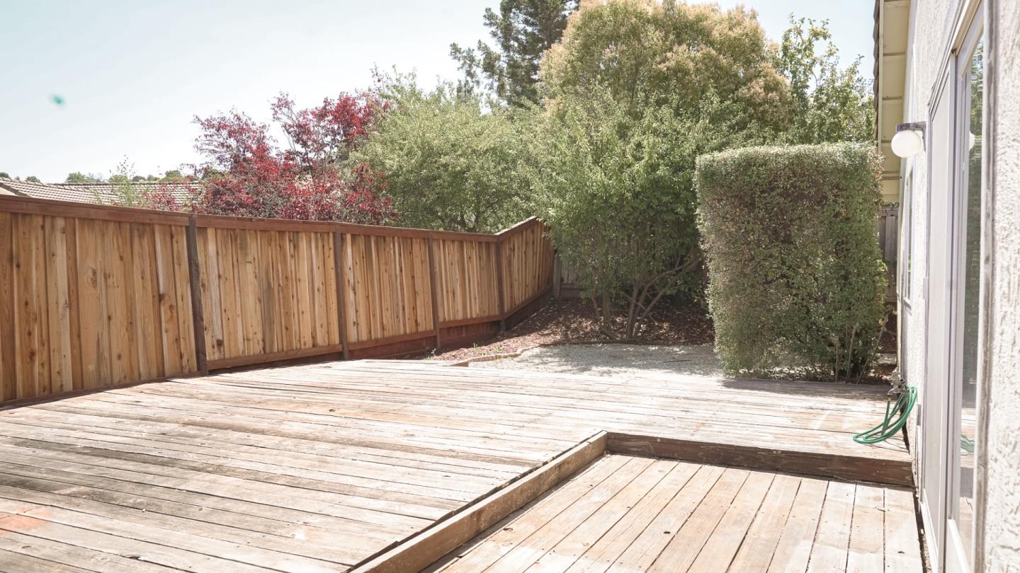 Detail Gallery Image 24 of 25 For 5486 Deer Run Dr, El Sobrante,  CA 94803 - 3 Beds | 2 Baths