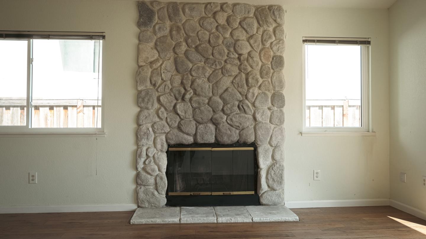 Detail Gallery Image 8 of 25 For 5486 Deer Run Dr, El Sobrante,  CA 94803 - 3 Beds | 2 Baths