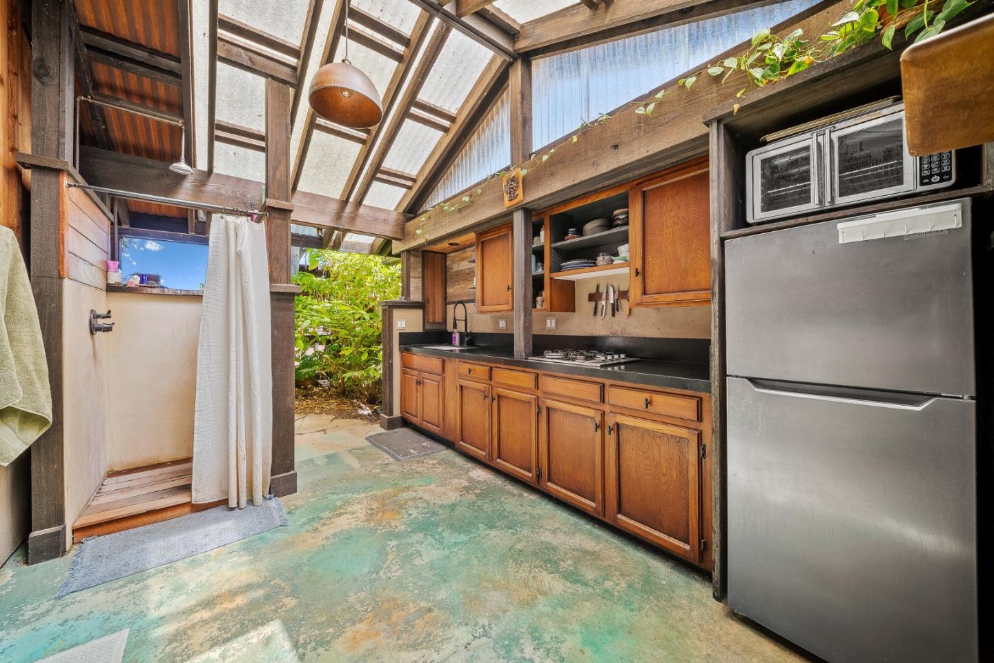 Detail Gallery Image 23 of 39 For 351 Oxford Way, Santa Cruz,  CA 95060 - 3 Beds | 2 Baths