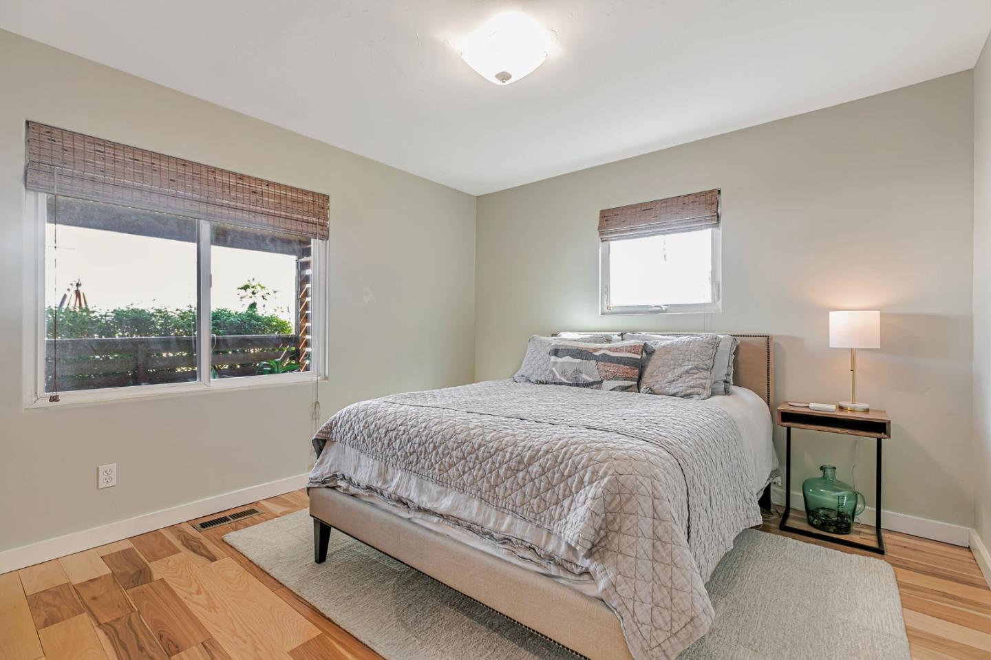 Detail Gallery Image 42 of 74 For 5080 Garnet St a,  Capitola,  CA 95010 - 6 Beds | 5 Baths