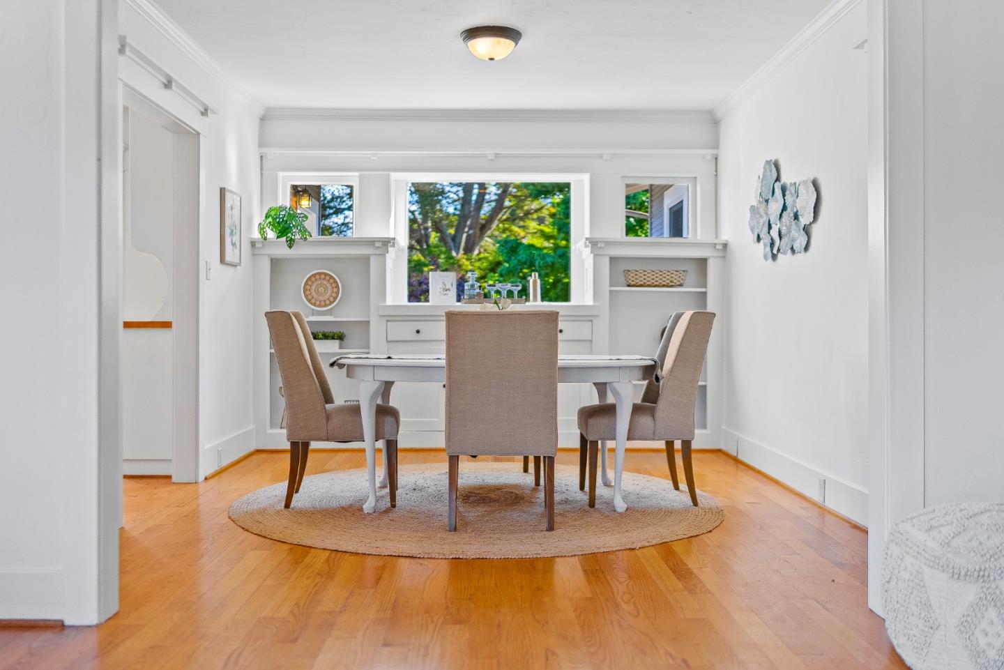 Detail Gallery Image 16 of 52 For 1719 Bay St, Santa Cruz,  CA 95060 - 2 Beds | 1/1 Baths