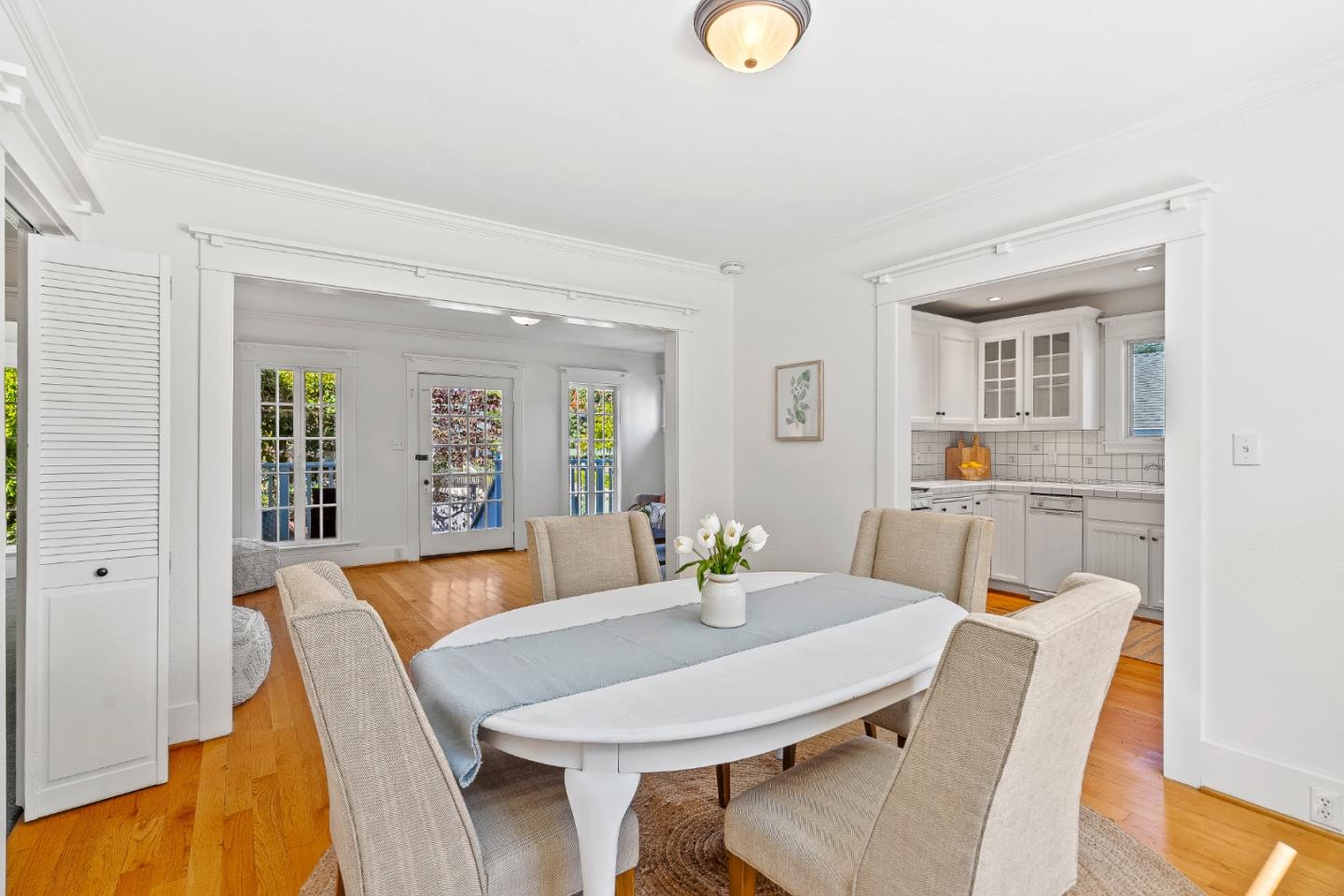 Detail Gallery Image 17 of 52 For 1719 Bay St, Santa Cruz,  CA 95060 - 2 Beds | 1/1 Baths