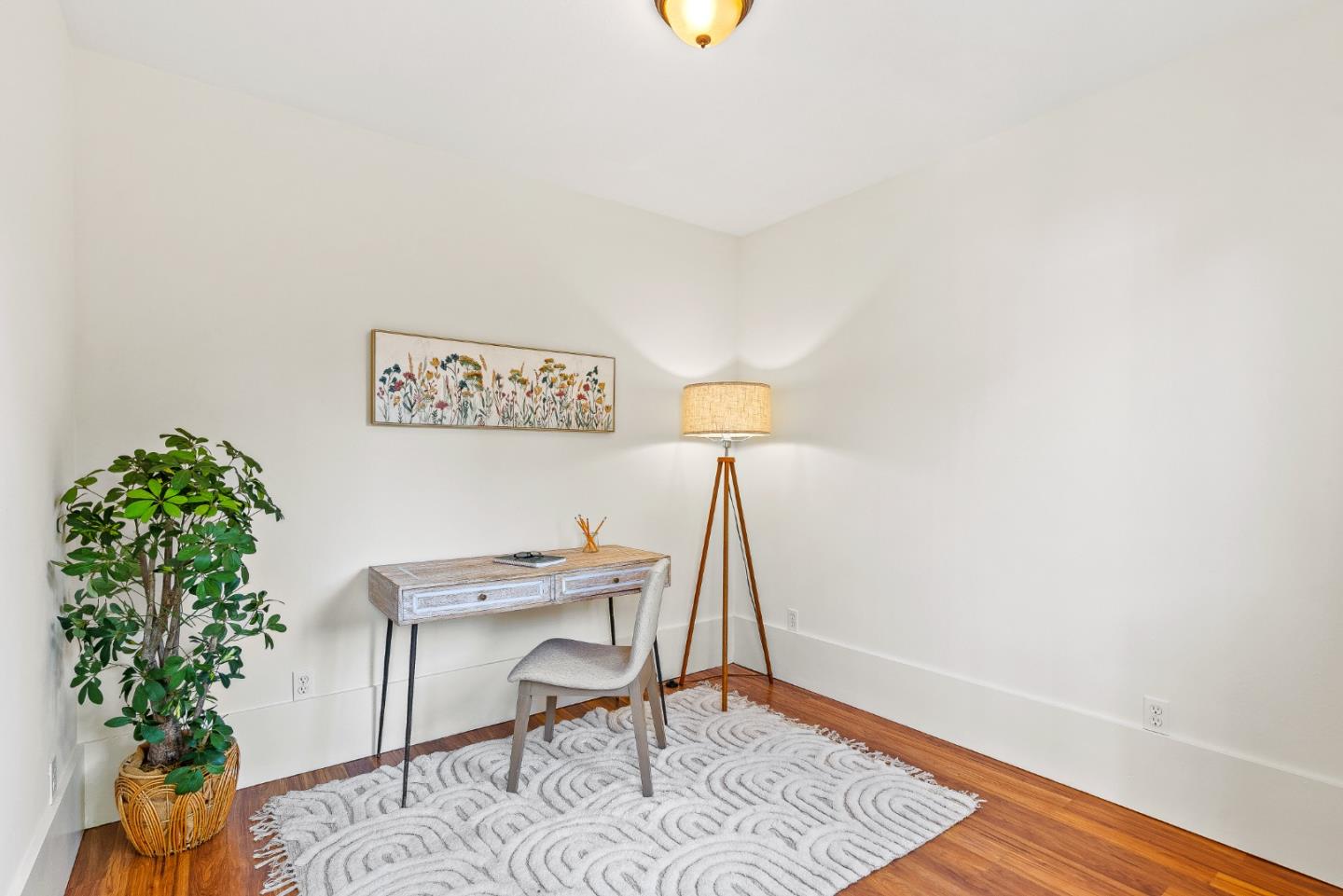 Detail Gallery Image 33 of 52 For 1719 Bay St, Santa Cruz,  CA 95060 - 2 Beds | 1/1 Baths