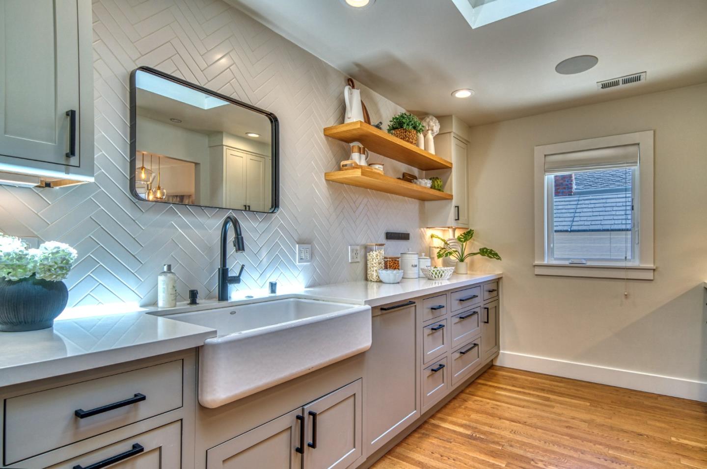 Detail Gallery Image 15 of 88 For 2059 Jonathan Ave, San Jose,  CA 95125 - 4 Beds | 3 Baths