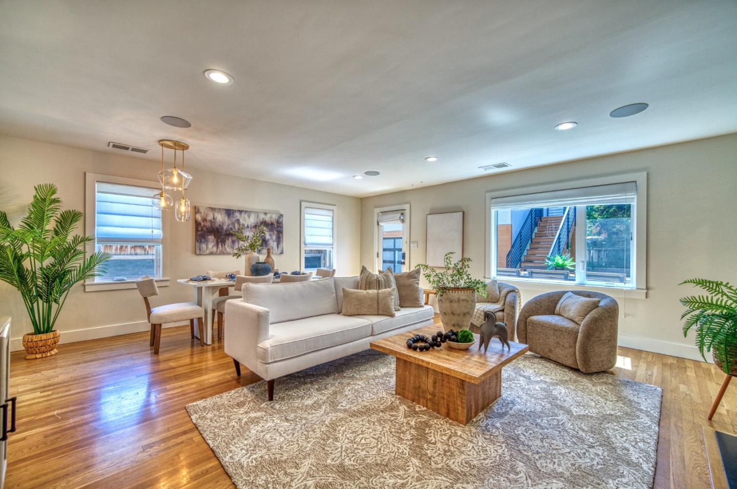 Detail Gallery Image 3 of 88 For 2059 Jonathan Ave, San Jose,  CA 95125 - 4 Beds | 3 Baths
