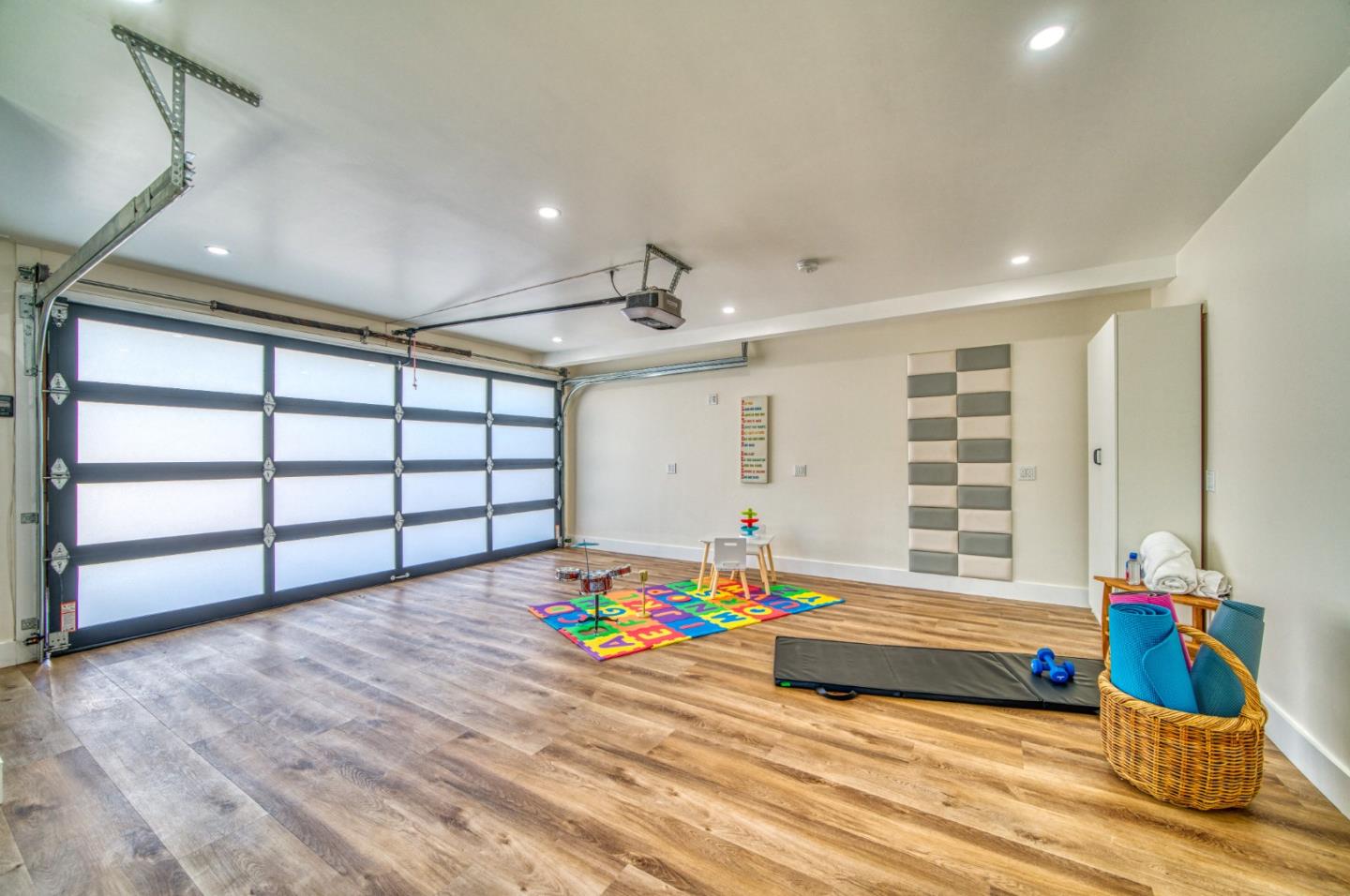 Detail Gallery Image 53 of 88 For 2059 Jonathan Ave, San Jose,  CA 95125 - 4 Beds | 3 Baths