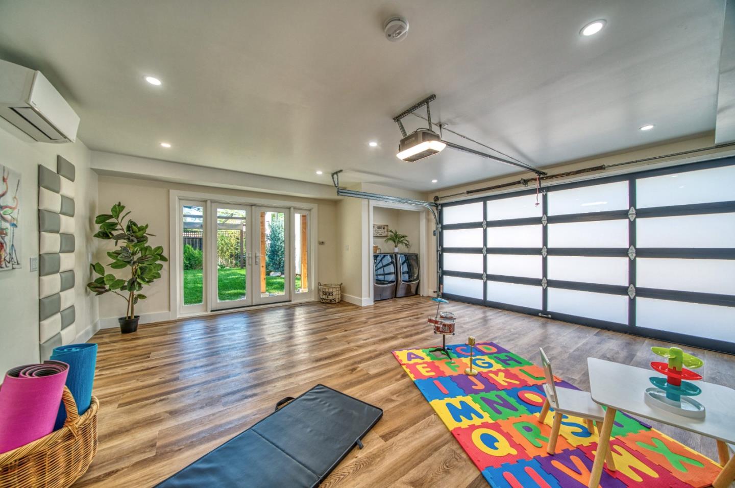 Detail Gallery Image 54 of 88 For 2059 Jonathan Ave, San Jose,  CA 95125 - 4 Beds | 3 Baths