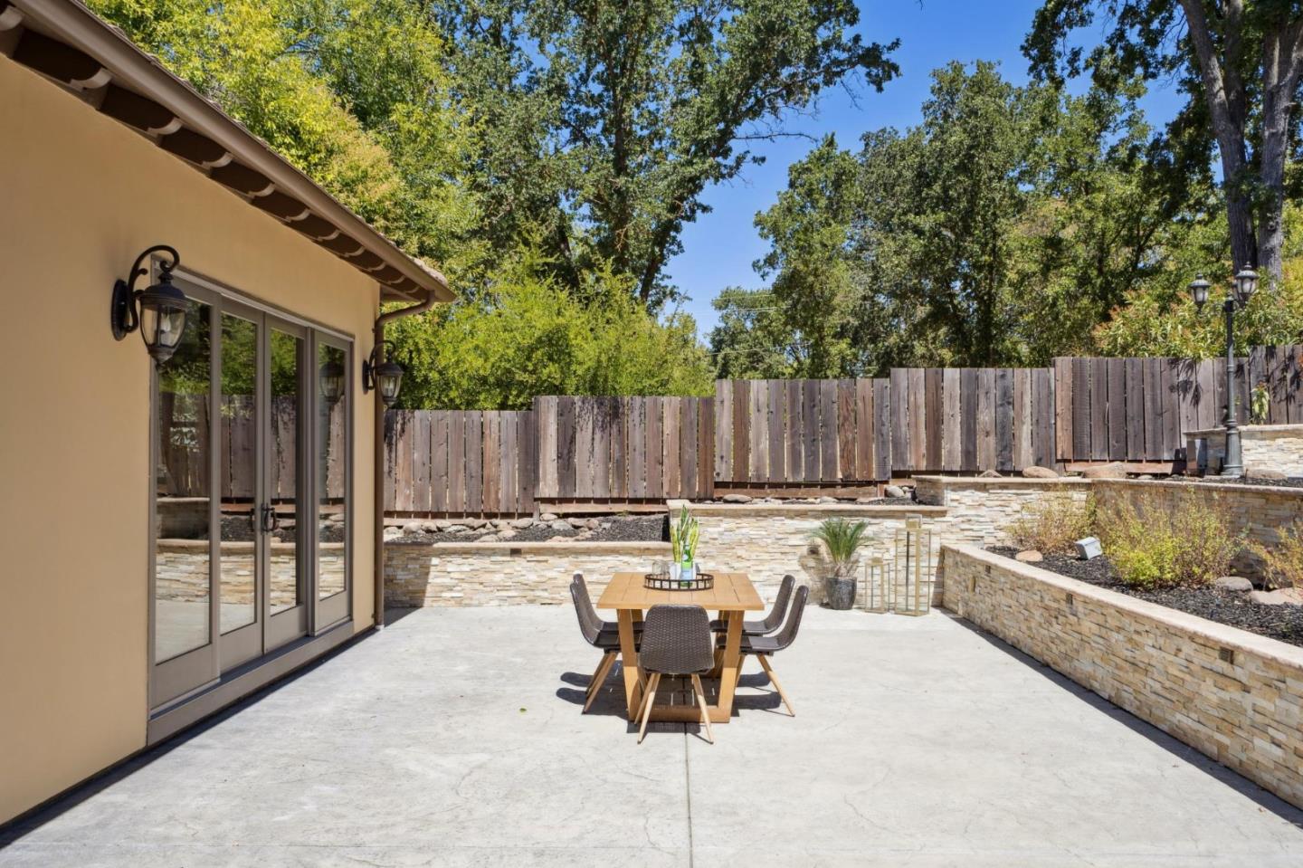 Detail Gallery Image 100 of 142 For 716 Rosewood Dr, Walnut Creek,  CA 94596 - 4 Beds | 4/1 Baths