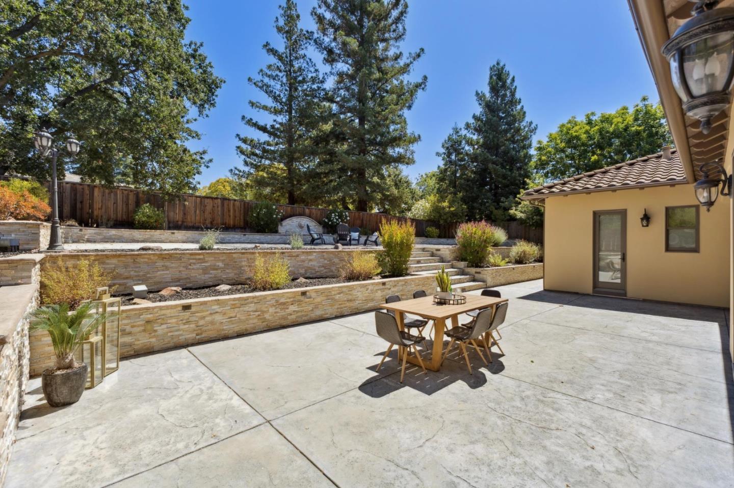 Detail Gallery Image 101 of 142 For 716 Rosewood Dr, Walnut Creek,  CA 94596 - 4 Beds | 4/1 Baths