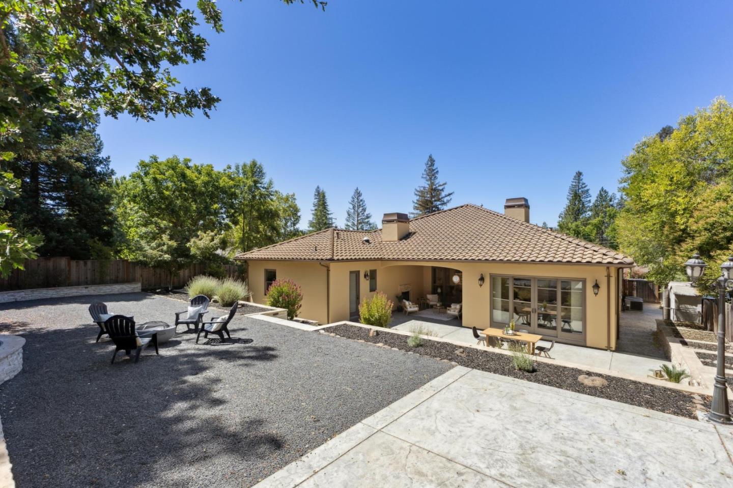 Detail Gallery Image 107 of 142 For 716 Rosewood Dr, Walnut Creek,  CA 94596 - 4 Beds | 4/1 Baths
