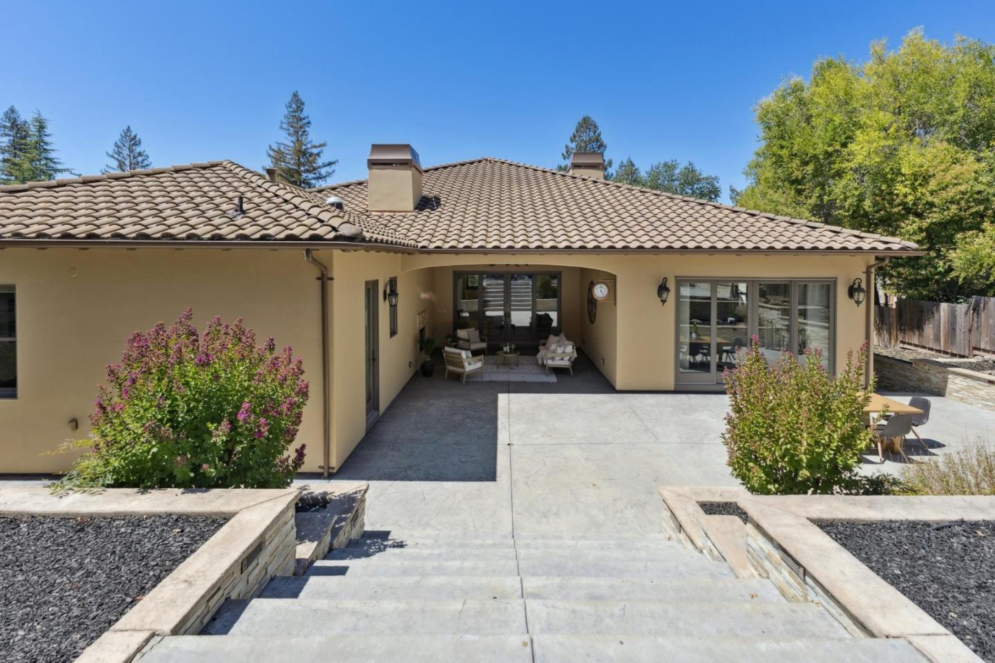 Detail Gallery Image 119 of 142 For 716 Rosewood Dr, Walnut Creek,  CA 94596 - 4 Beds | 4/1 Baths